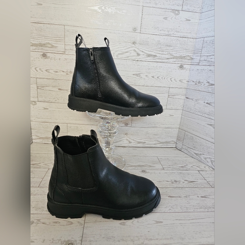 ZARA Kids Black Leather Chunky Boots Size 12.5 US (EU 30) Stylish & Durable